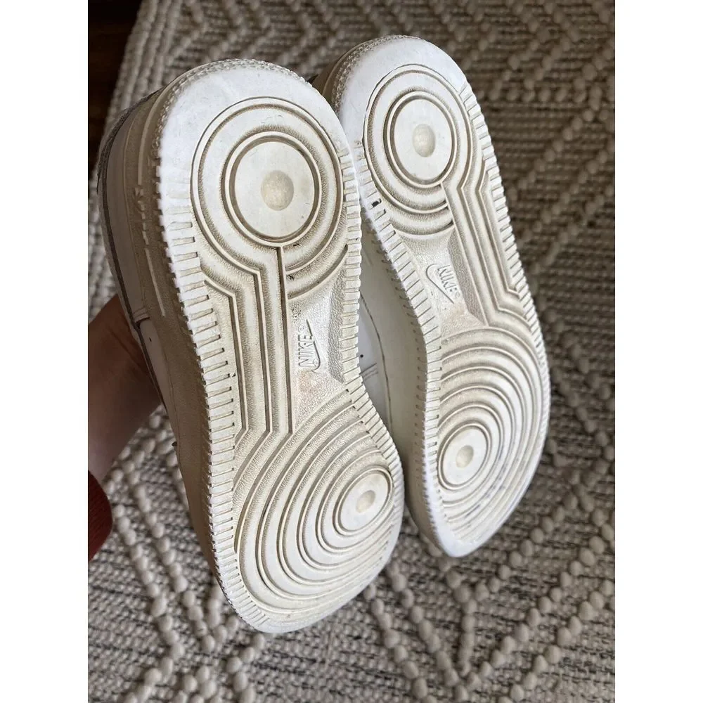 NIKE‎ Force 1 LE Low Sneakers Triple White 5.5Y